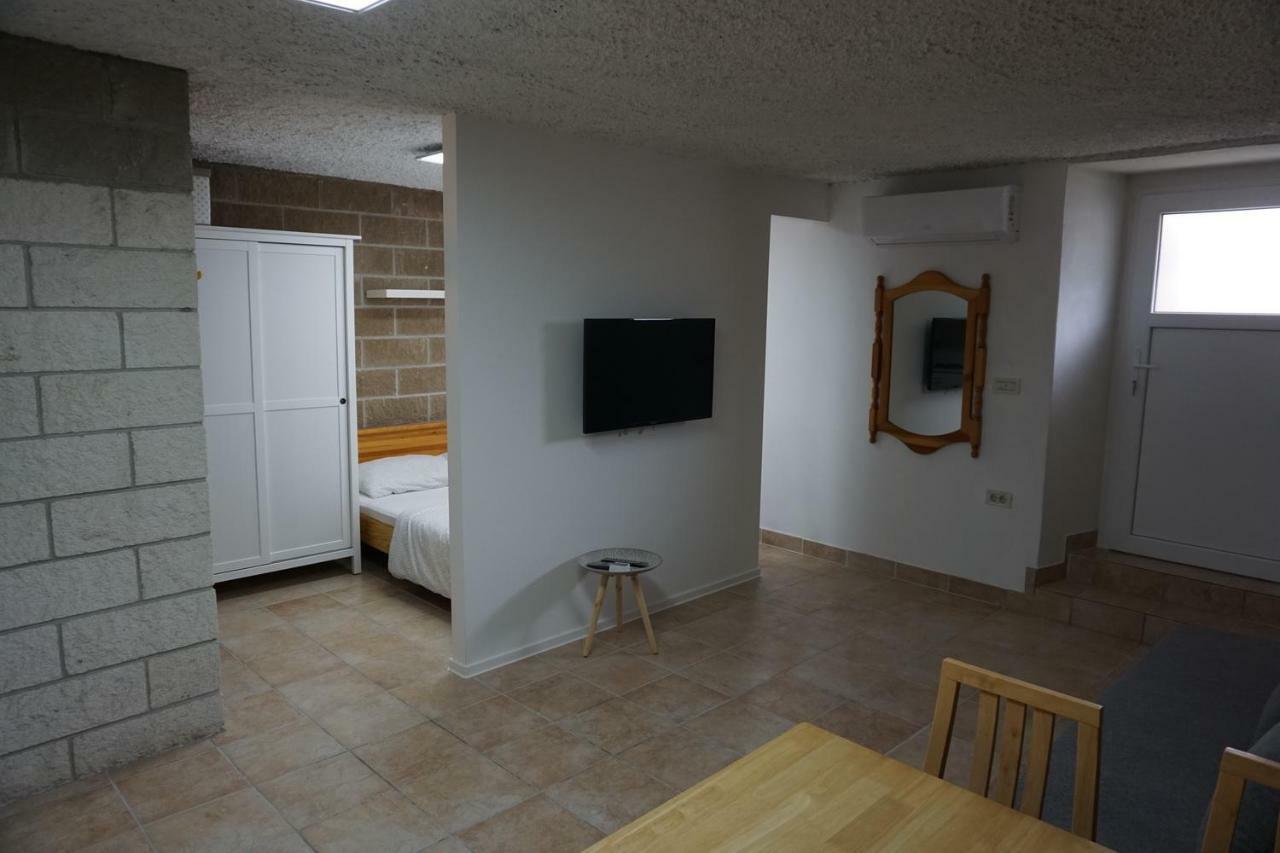 בובק Corner Apartments מראה חיצוני תמונה